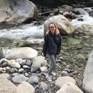 Meet your Posher, Justine